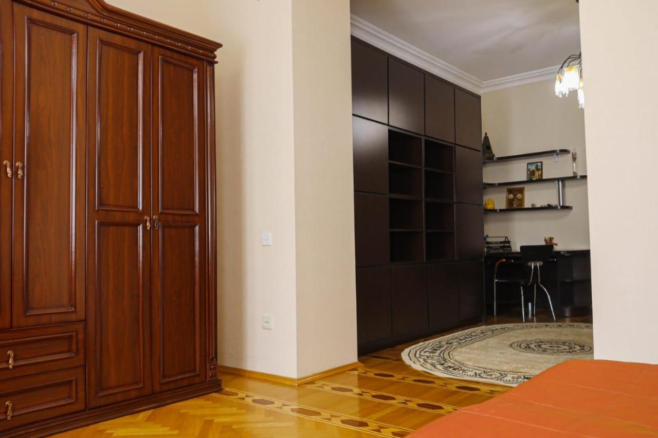 Azneft Royal Suite Apartment Sea View باكو المظهر الخارجي الصورة