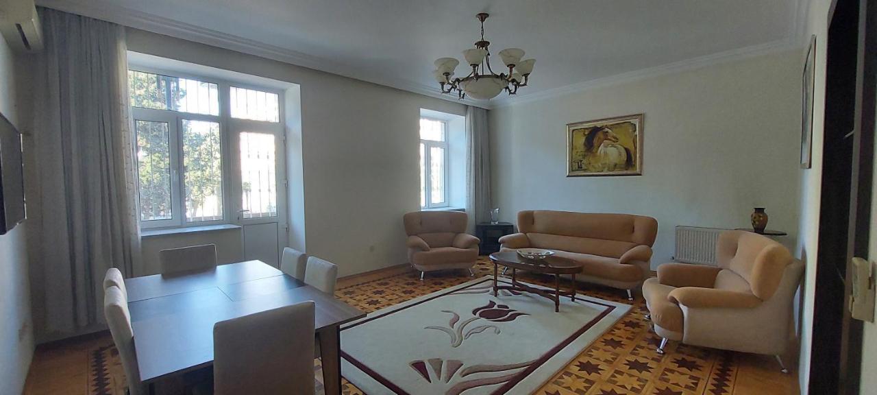 Azneft Royal Suite Apartment Sea View باكو المظهر الخارجي الصورة