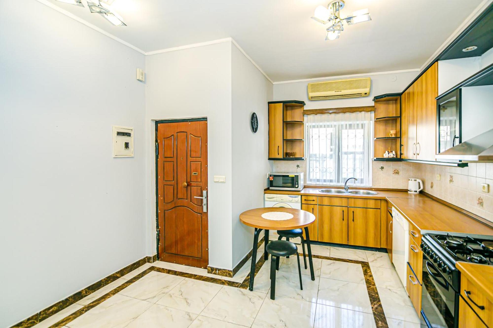 Azneft Royal Suite Apartment Sea View باكو المظهر الخارجي الصورة